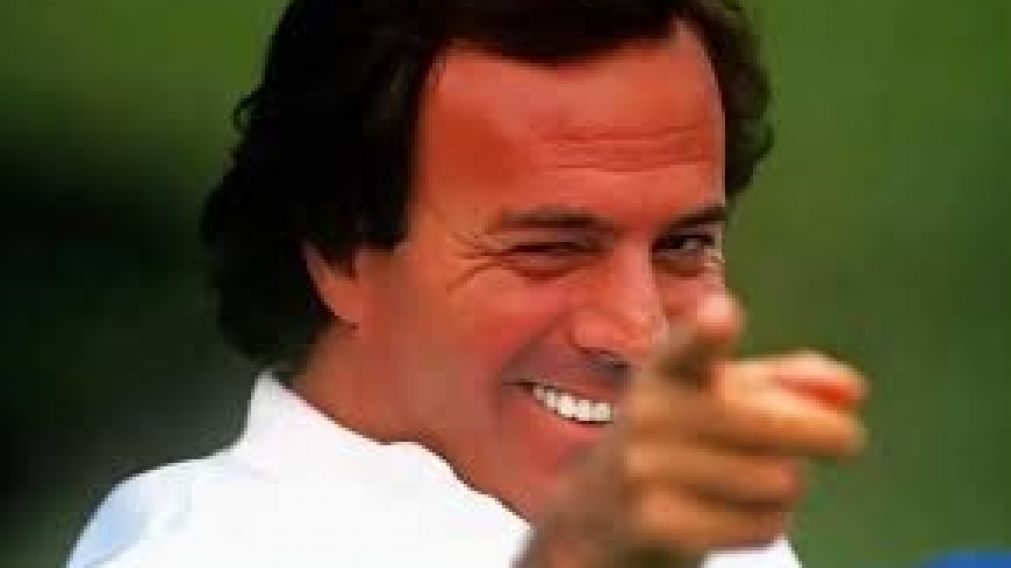 Julio Iglesias recuerda el 2024-12-05 como un día importante