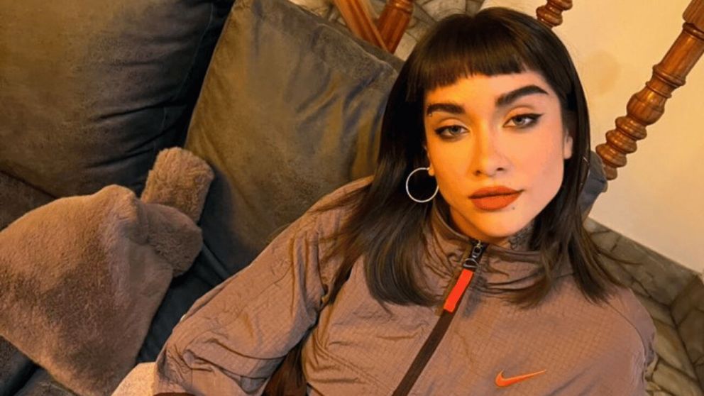 Maria Becerra brillando alto: el icónico momento del que participó en Nueva York.