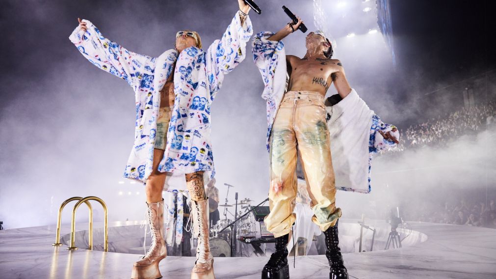 Ca7riel & Paco Amoroso son los primeros argentinos confirmados en el Lollapalooza Brasil 2025