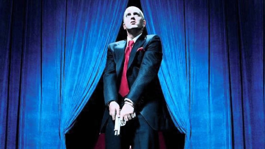 Eminem lidera en EE. UU. con “Encore” mientras Girls Aloud triunfa en el Reino Unido con “I'll Stand By You”