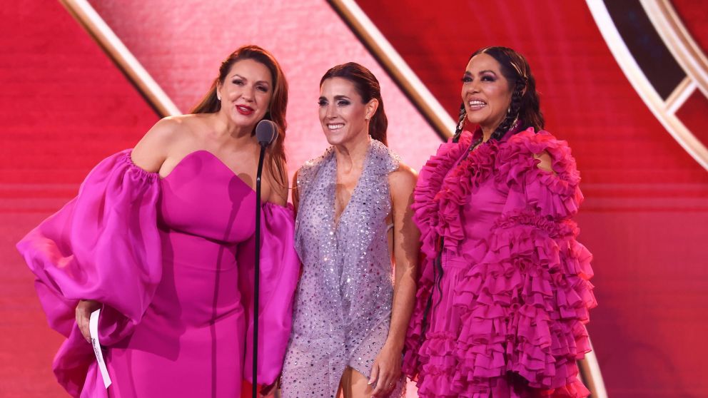 Soledad Pastorutti, Ganadora del Latin Grammy a Mejor Álbum Folclórico por "Raíz, Nunca Me Fui"