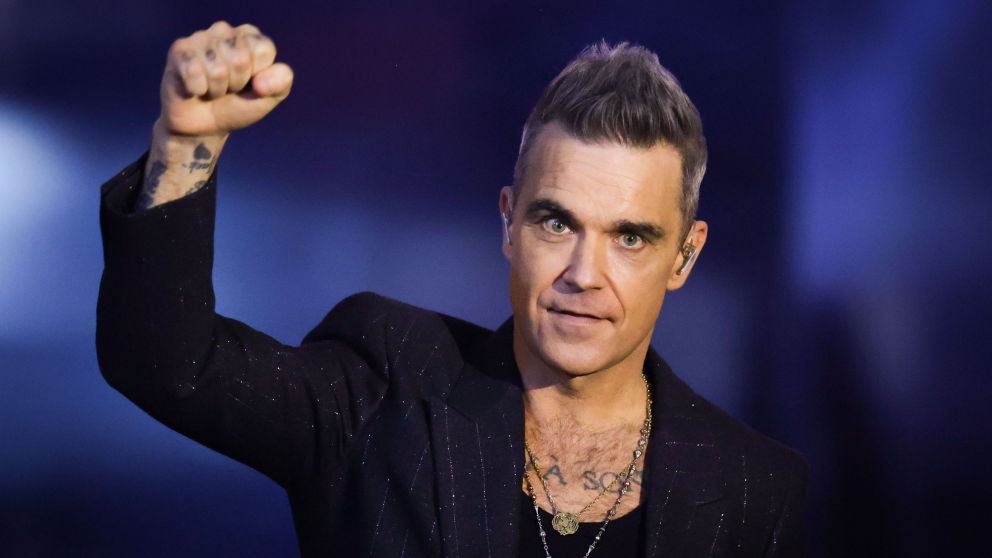Sorpresa total: Robbie Williams lanz� �Britpop� antes de lo previsto y revolucion� a sus fans