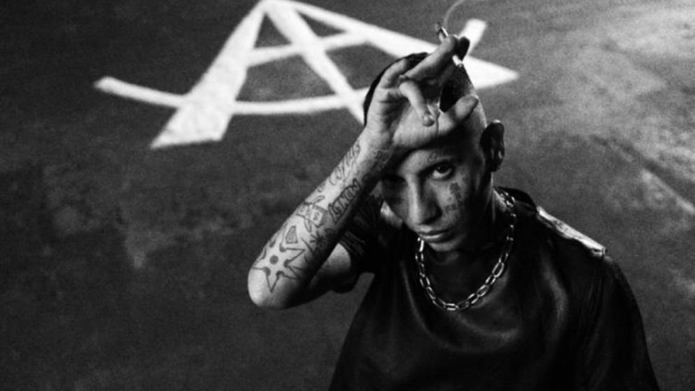 "Luna": Neo Pistea presenta el primer adelanto de "Culto", su esperado regreso al trap