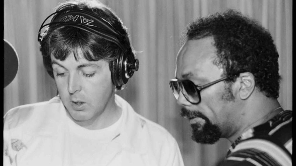 La tristeza de Paul McCartney por la muerte de Quincy Jones: "Su legado continuar�"