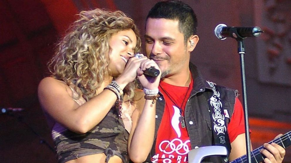 ¿La doble de Shakira? La nueva novia de Alejandro Sanz sorprendió por su parecido