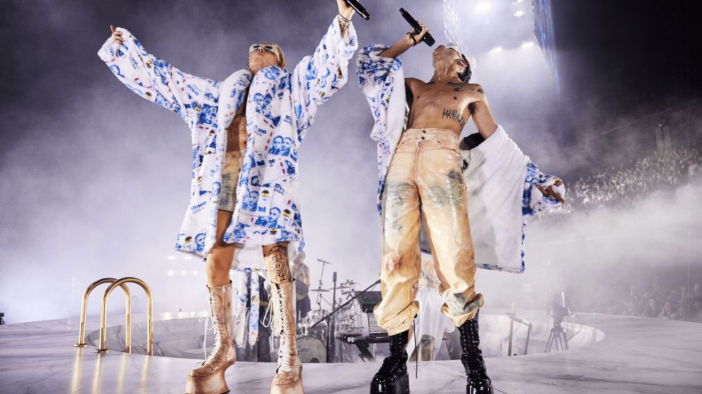 Ca7riel & Paco Amoroso presentaron las próximas fechas del Baño María Tour 2024: dónde tocarán