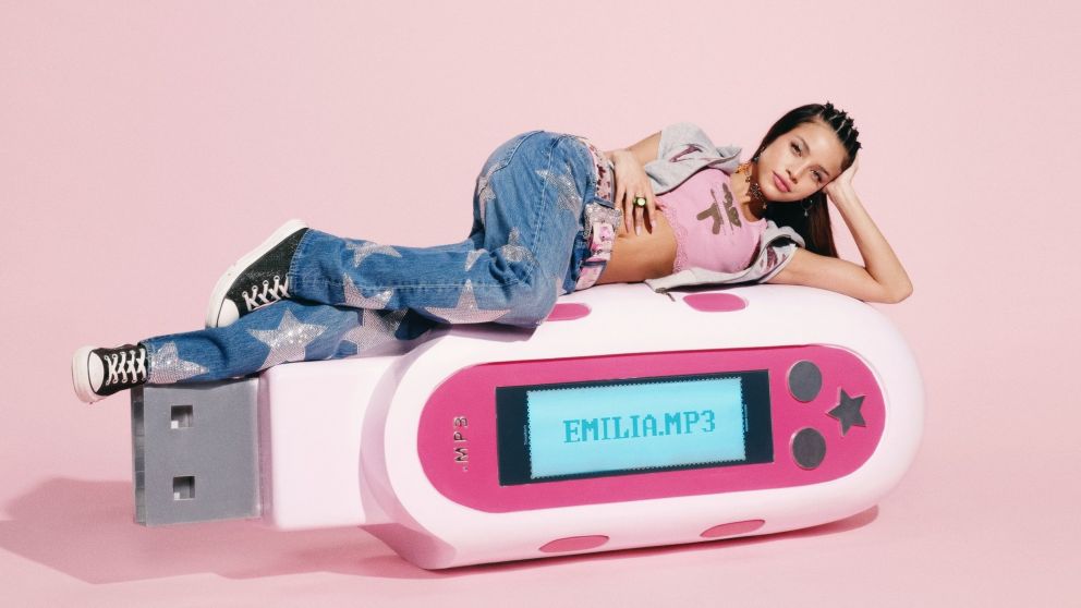 Emilia Mernes agota 3 estadios y anuncia su cuarto Vélez: cómo, dónde y desde cuándo comprar entradas