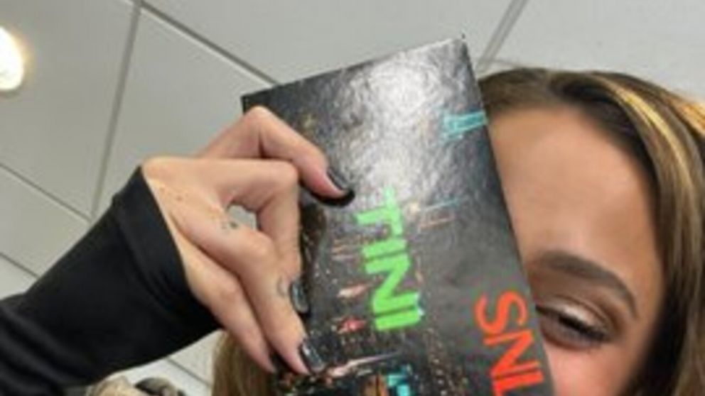 Tini Stoessel se quebró después de cantar con Coldplay en Saturday Night Live: "No puedo parar de llorar"