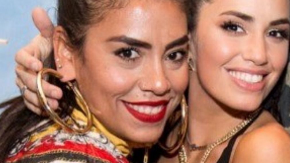 Lali Espósito y su hermana Anita se emocionan en vivo: "No puedo parar de llorar"