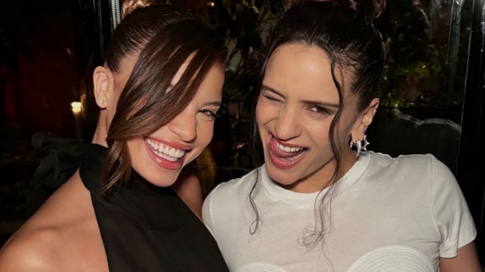 Así fue la explosiva fiesta de cumpleaños de Rosalía en París con Emilia Mernes y un desfile de estrellas