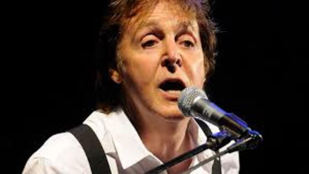 A semanas de tocar en Argentina, Paul McCartney toma clases de español
