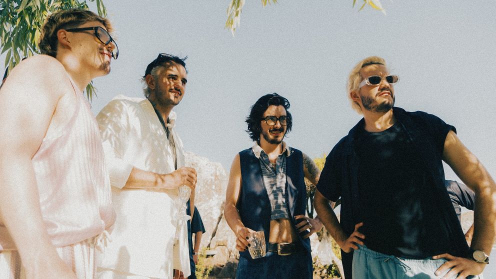 MORAT lanzó un nuevo himno: "Por Si No Te Vuelvo a Ver", con nuevas pistas para su próximo disco