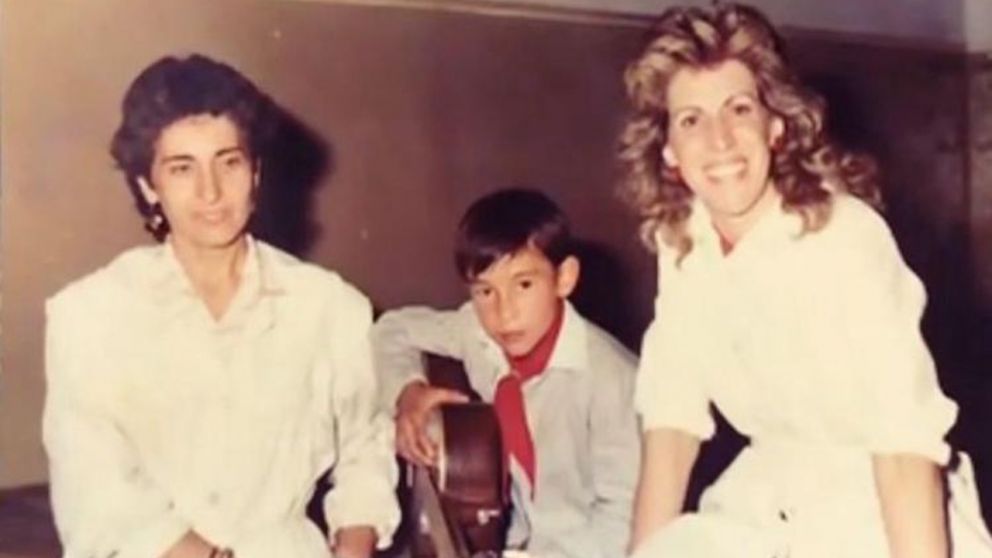 Luciano Pereyra celebra el D�a del Maestro con un emotivo homenaje a su docente de primaria