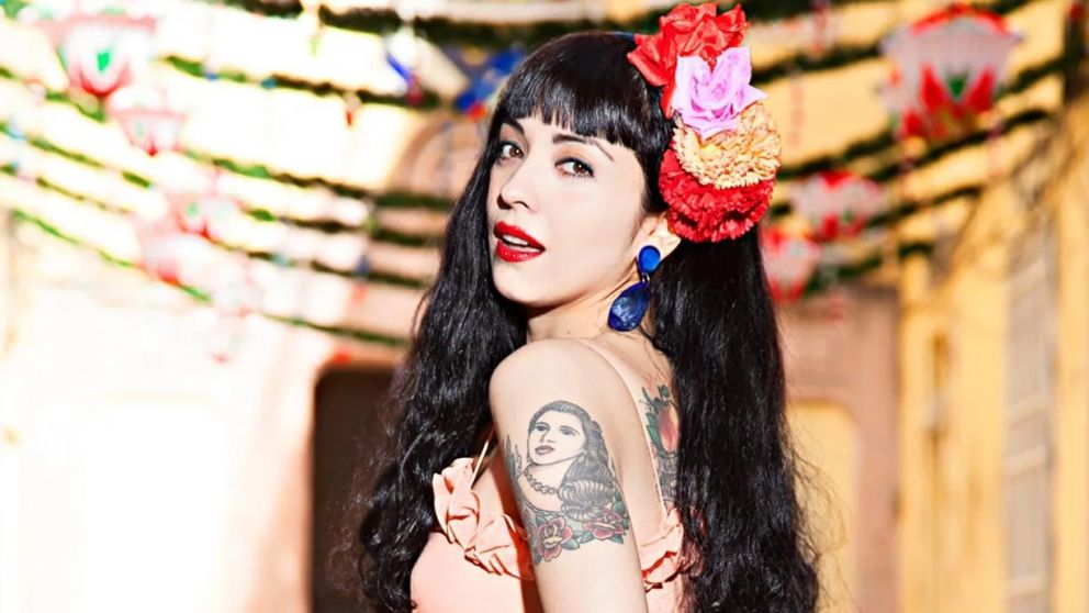 Mon Laferte: "Soy una simple mortal que cuenta su realidad"
