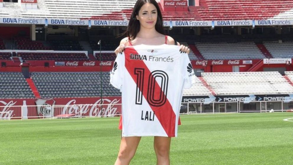 El video viral de Lali Espósito en la cancha de River con el Beto Alonso