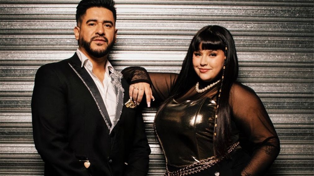 R�faga y Flor �lvarez presentan "Otra oportunidad"