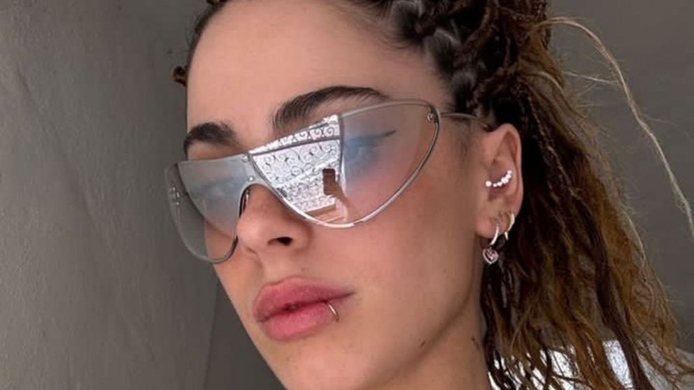 Tini Stoessel sorprendió con su cambio de look durante sus vacaciones en Italia