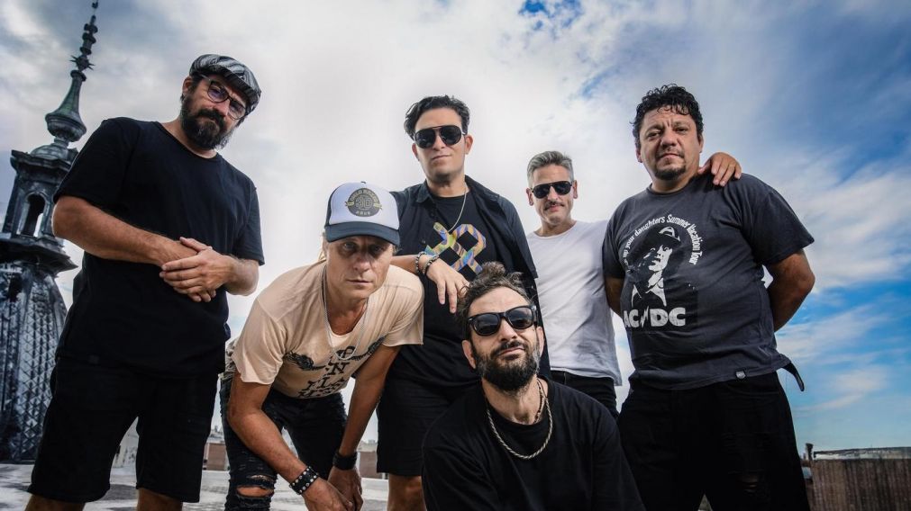 Cielo Razzo presenta "El D�a Fuera del Tiempo": un viaje introspectivo en su nuevo �lbum