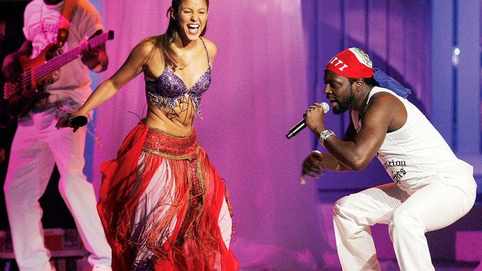 Shakira y Wyclef Jean conquistan las UK Charts con "Hips Don't Lie"