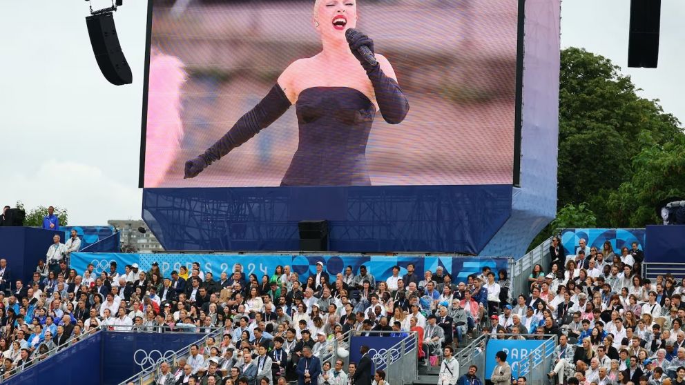 Céline Dion, Lady Gaga, Gojira y más: los momentos musicales de la ceremonia de apertura de los Juegos Olímpicos