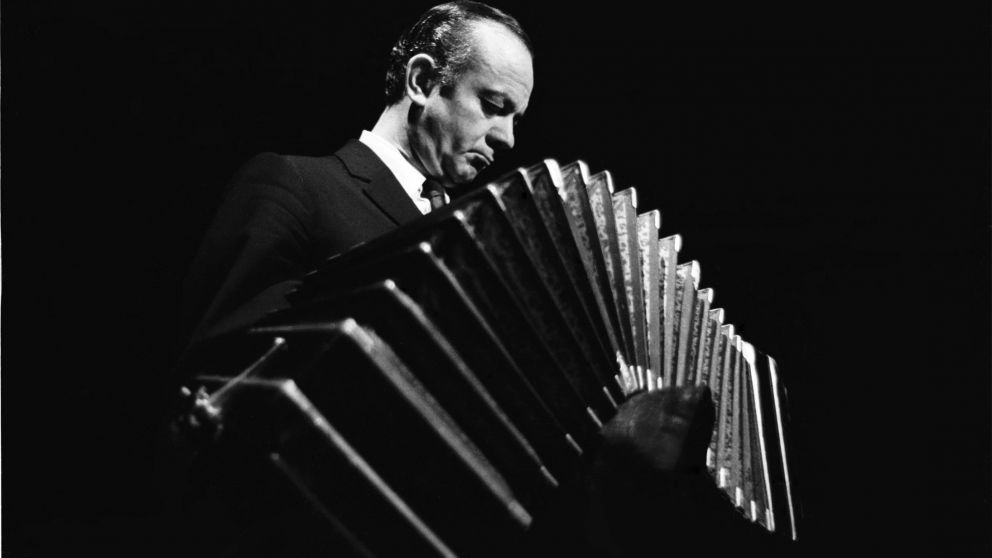 Recordamos a Astor Piazzolla en el aniversario de su fallecimiento