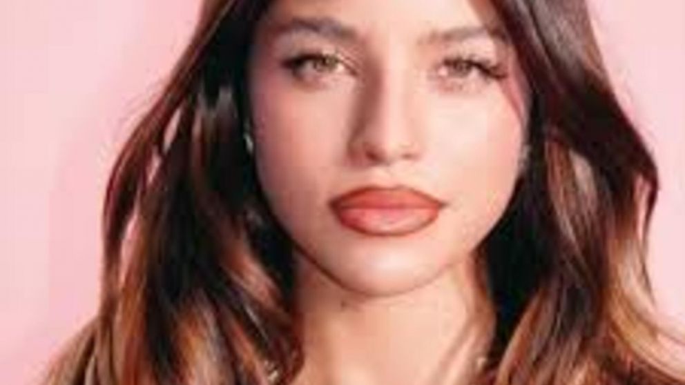 Las fotos del espectacular show de Emilia Mernes en Granada