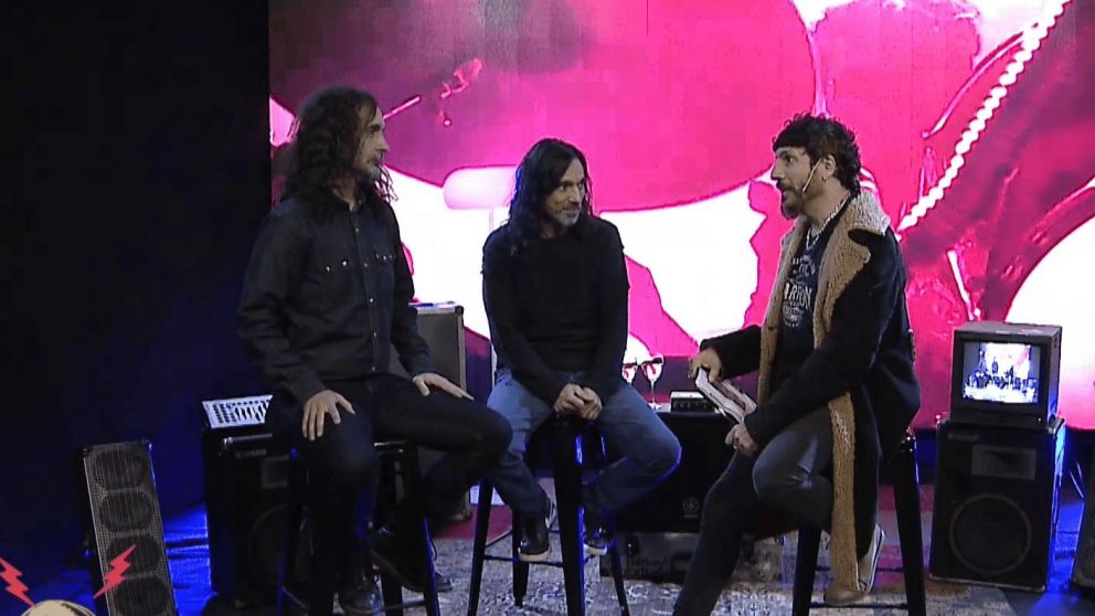 Poseidótica: "Dejamos que la música nos encuentre"