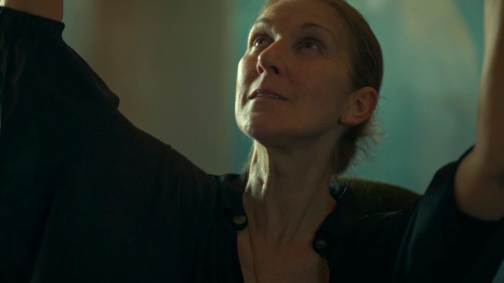 Céline Dion muestra en su documental cómo sufre una convulsión por el síndrome de persona rígida