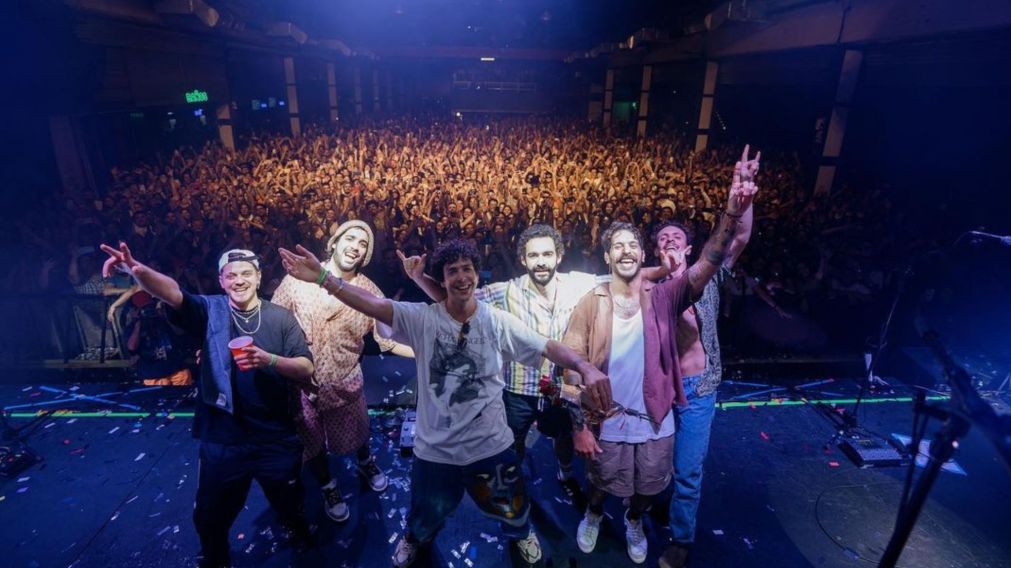 Rawayana regresa para hacer vibrar al Estadio Obras al ritmo del reggae.