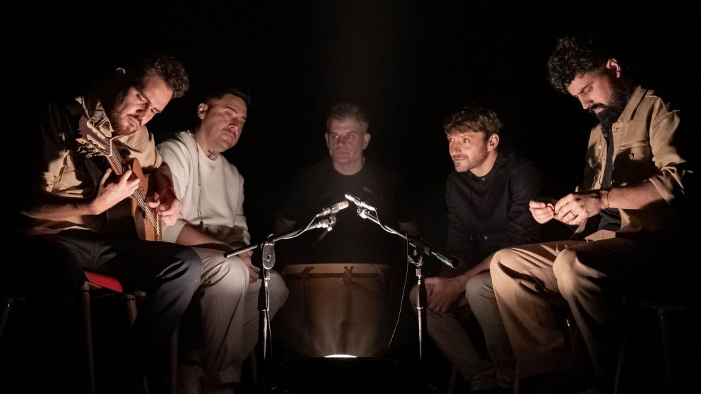 Ahyre y un viaje musical inolvidable en el Teatro Coliseo