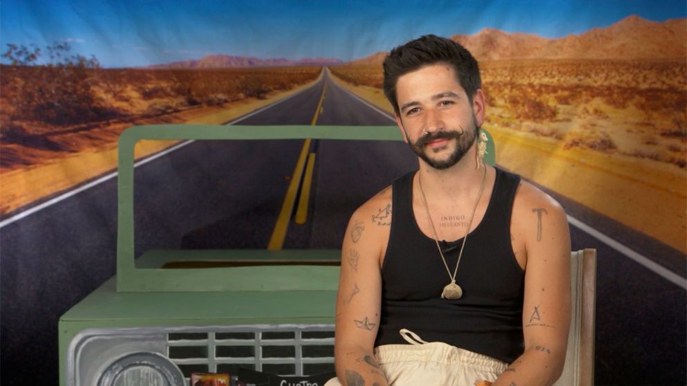 Camilo lanzó su cuarto álbum de estudio Cuatro