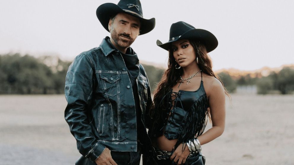 "Te llevo en la sangre", así es el nuevo pasional disco de Alejandro Fernández