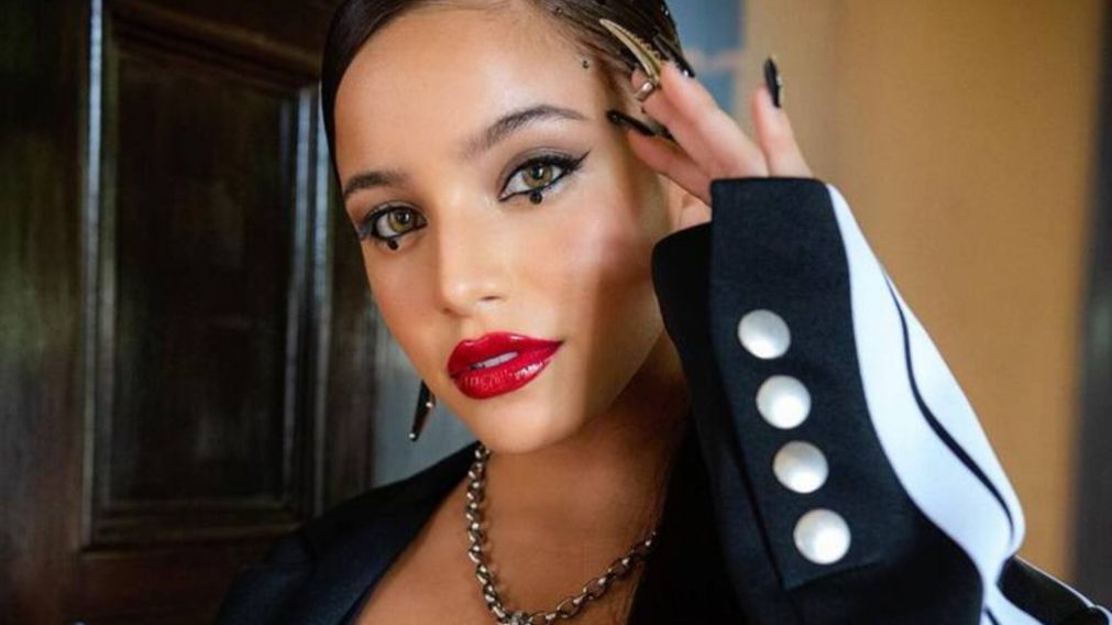 El flamante look albiceleste de Emilia Mernes que se rob� todas las miradas en la previa del Mundial 2026