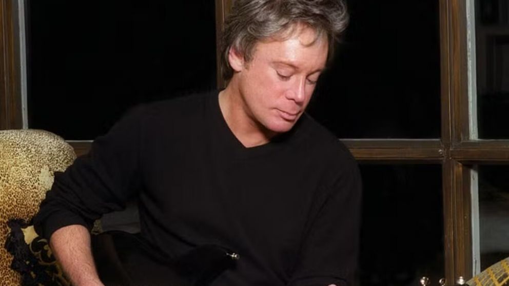 El mundo de la música despide a Eric Carmen, el intérprete del éxito mundial "All by Myself"