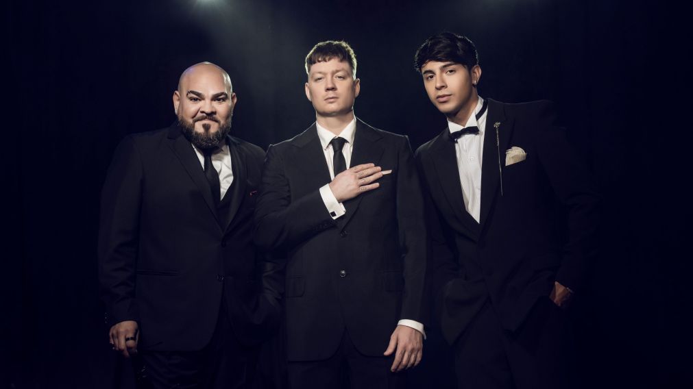 Emanero presenta "A puro dolor" junto a Rusherking y Ángel López