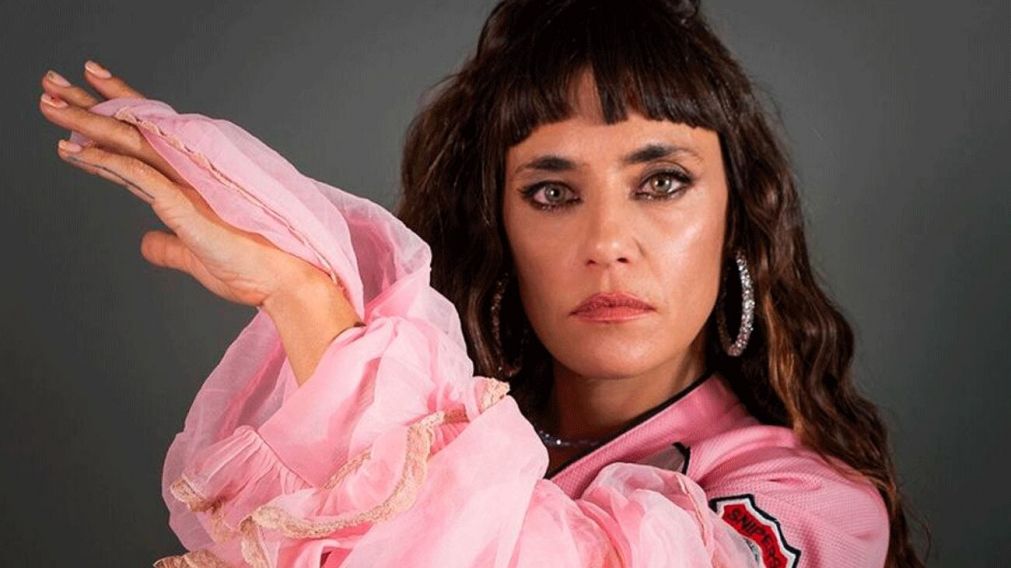 Sara Hebe presenta temas de su último álbum "Sucia estrella"