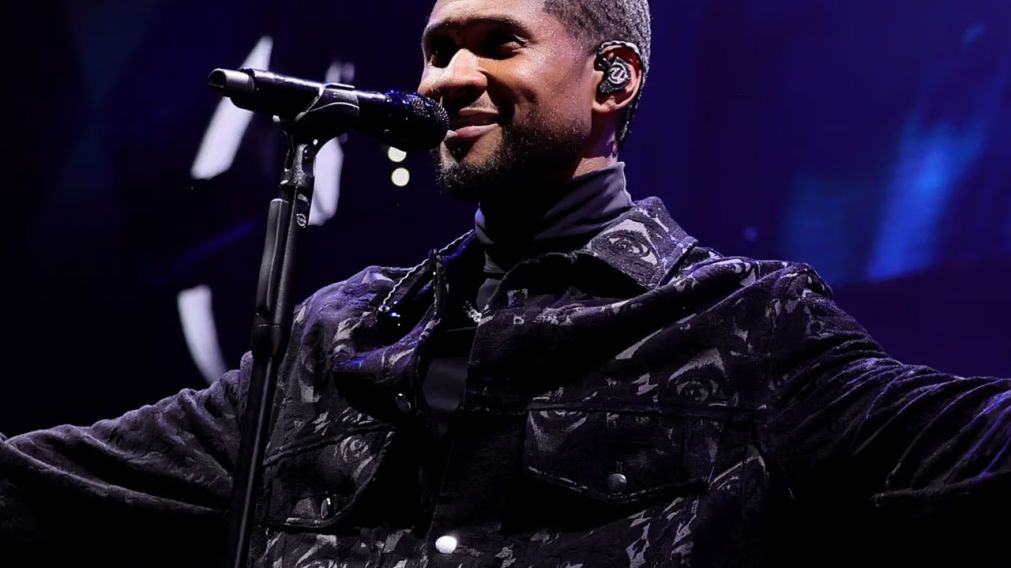 Quién es Usher, el cantante que animará el Super Bowl 2024