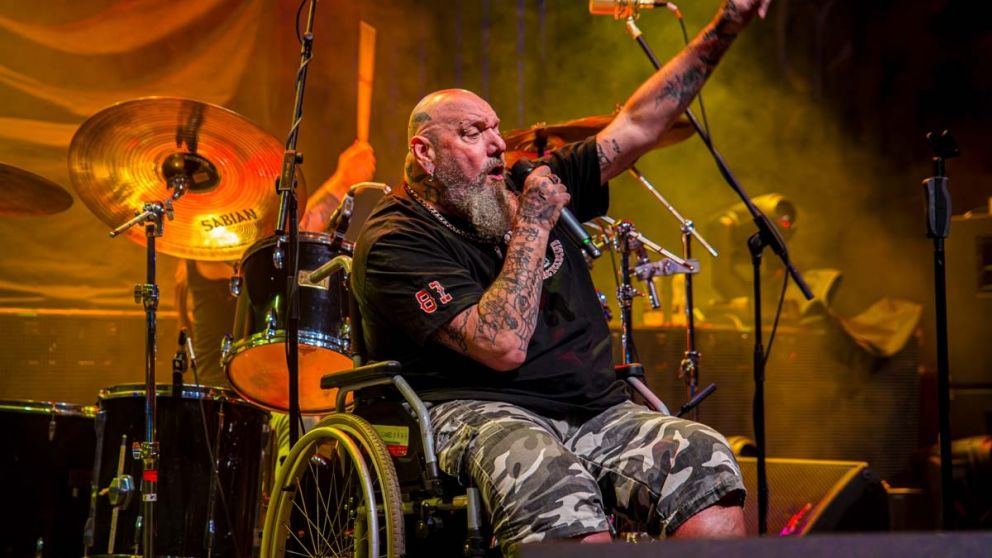 El excantante de Iron Maiden, Paul Di'Anno, confirmó la llegada al festival metalero "From Hell Fest"