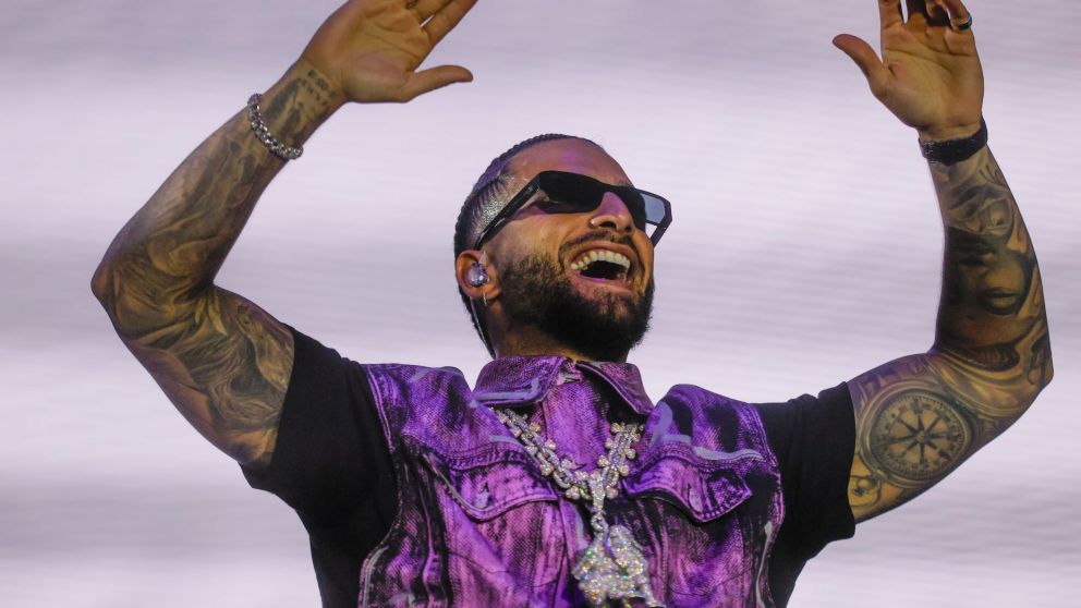 La reacci�n de Maluma tras ser el m�s nominado al Premio Lo Nuestro 2024