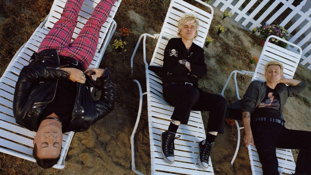 Green Day presenta su esperado nuevo álbum "Saviors"