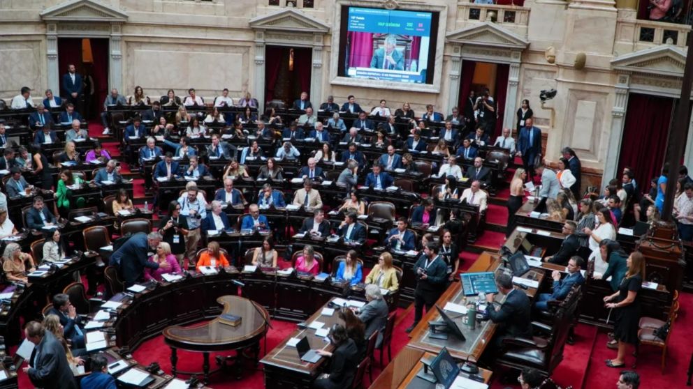 Los bloques opositores piden una sesión especial para el próximo miércoles.