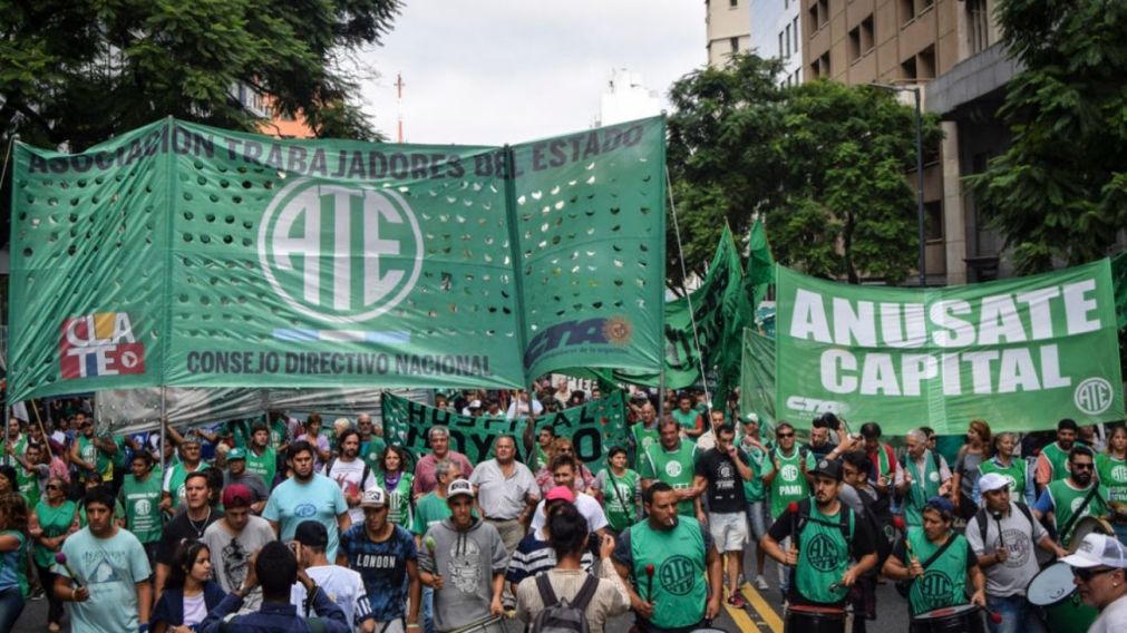 Las asambleas y protestas comenzaron a las 10 de la mañana y se extenderán a lo largo de la jornada.