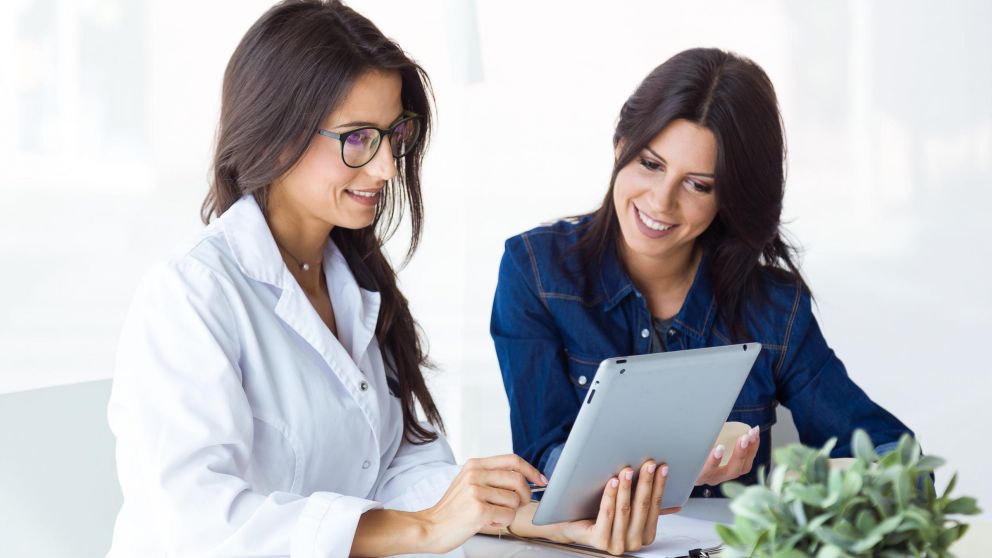 El visitador médico es un nexo entre los laboratorios y los médicos (Imagen ilustrativa).