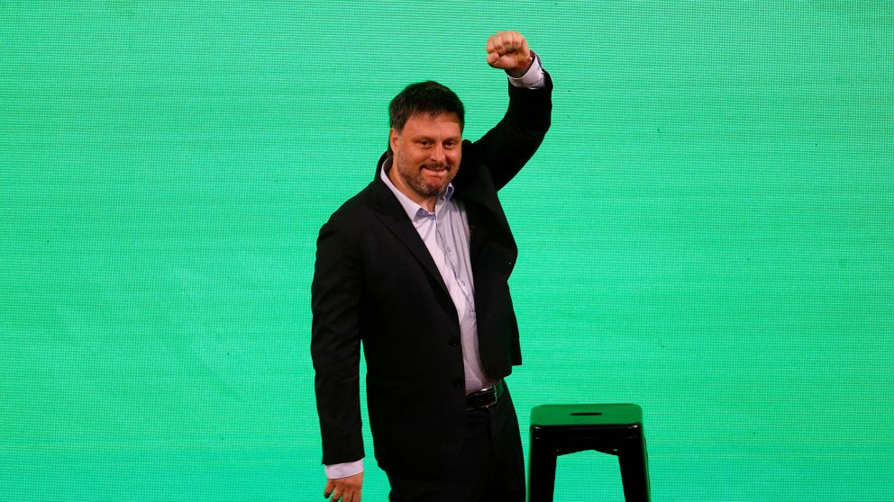 "Las urnas han hablado", sostuvo Leandro Santoro sobre el segundo puesto en las elecciones porteñas.