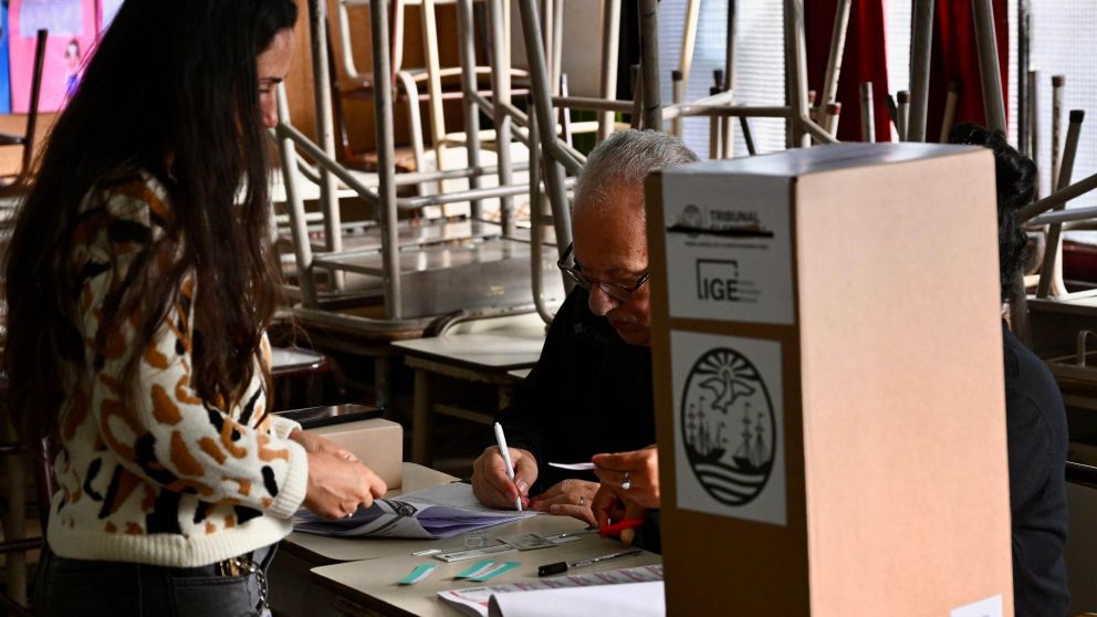 Cerró el plazo para votar en la elección porteña (Foto NA).