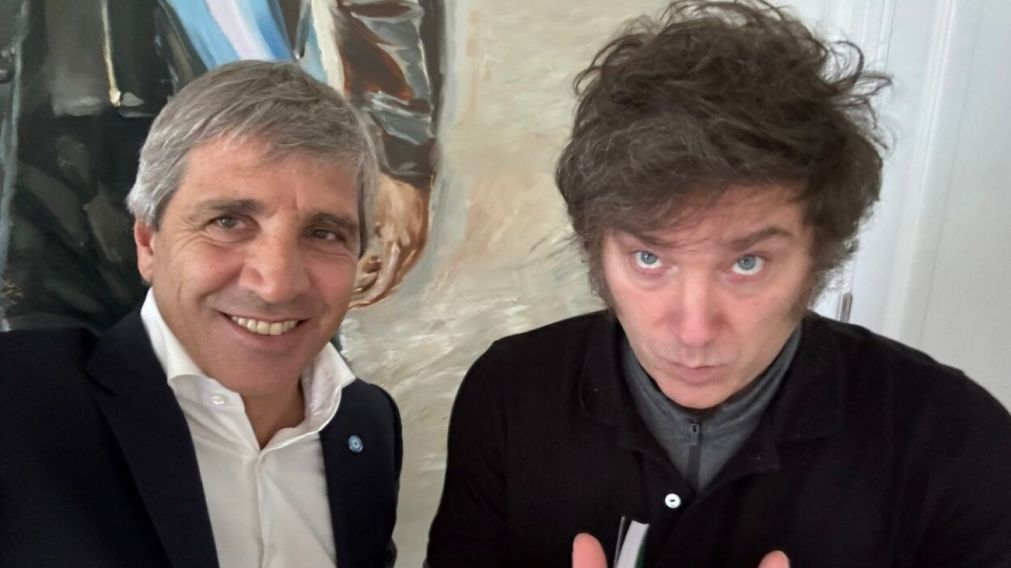 "Pongo las manos en el fuego, voy a la guerra con este Presidente", recalcó Luis Caputo sobre Javier Milei.