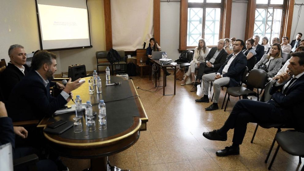 El 1º Conversatorio de CAPRESS se llevó a cabo en la Facultad de Derecho de la UBA.
