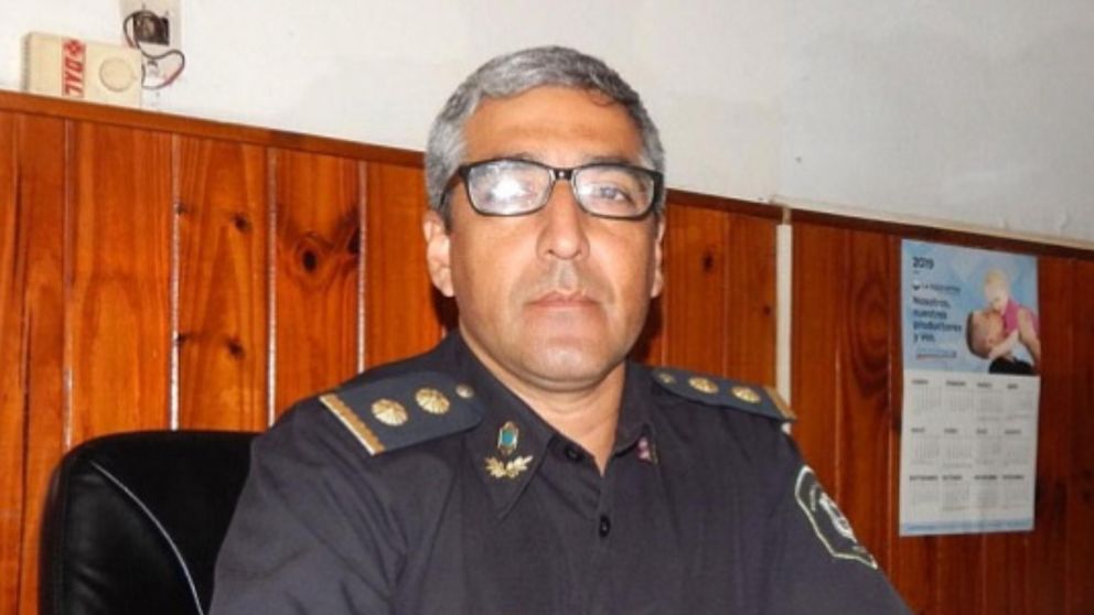 El comisario mayor Rubén David Batallán recibió lesiones de gravedad en el enfrentamiento.