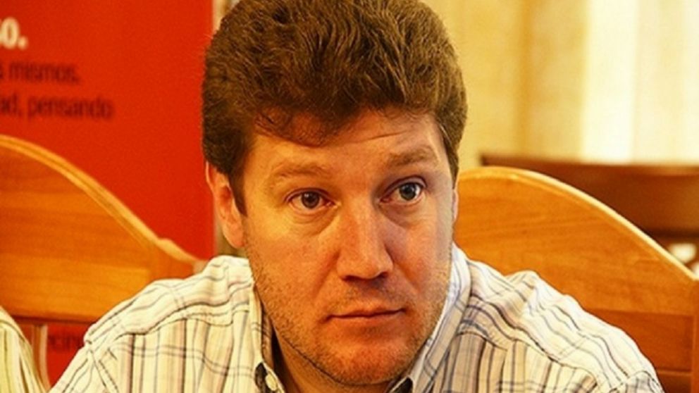 "Nosotros vamos a acompañar a los trabajadores", dijo el gobernador Gustavo Melella.