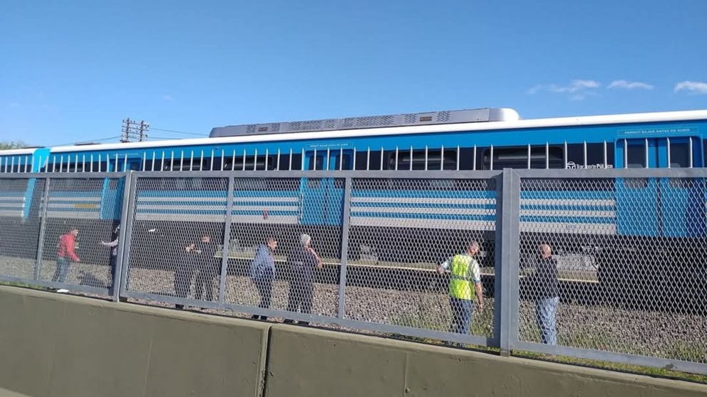 Segundo siniestro en las vías del Tren Sarmiento en una misma jornada (X/@TrenSarmientoFC).